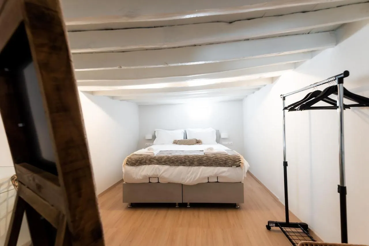 Guru Accommodations Mykonos Town Aparthotel