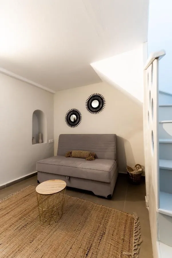 Guru Accommodations Mykonos Town Aparthotel